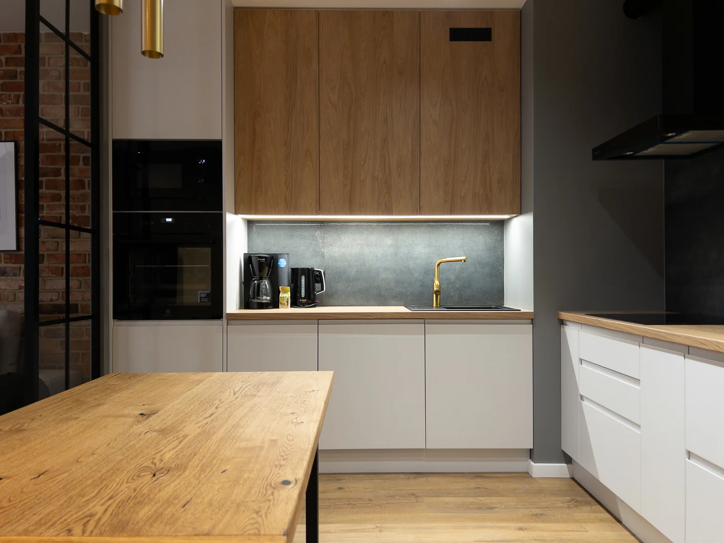 Apartament z dwiema sypialniami przy Stoczni